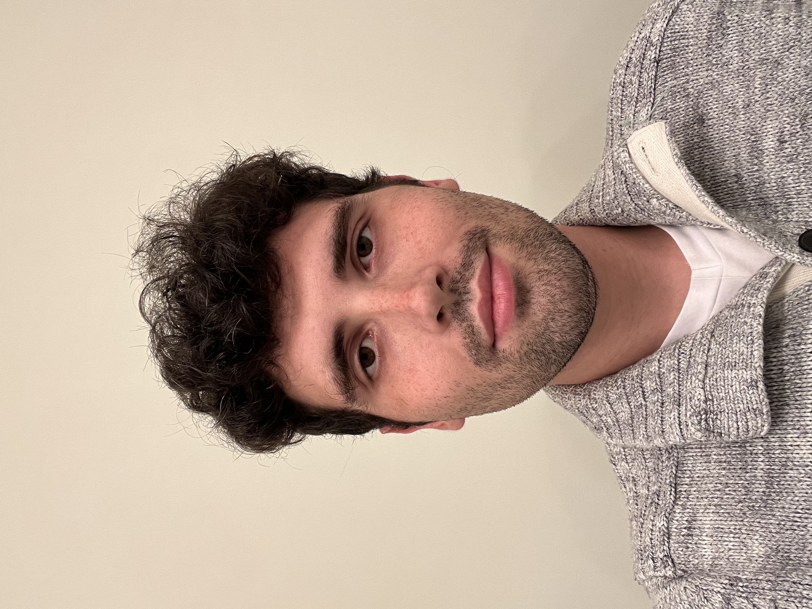 Edis Rahic Headshot